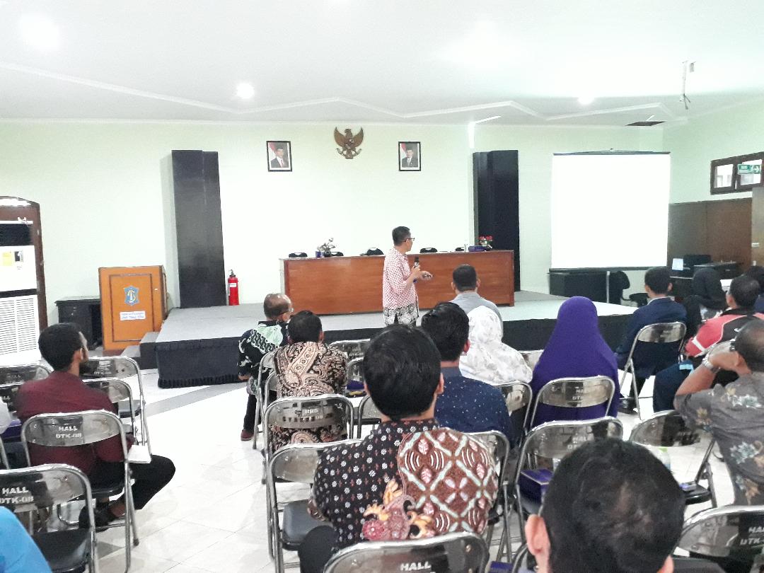 Seminar Perjanjian Kerja , Peaturan Perusahaan di Perjanjian Kerja Bersama, DISNAKER Kota Surabaya